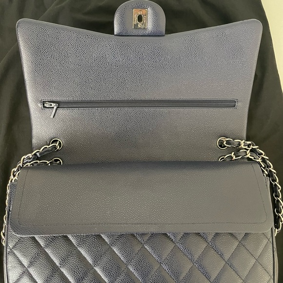 Sold Chanel Navy Caviar Maxi Double Flap bag - Picture 5 of 15